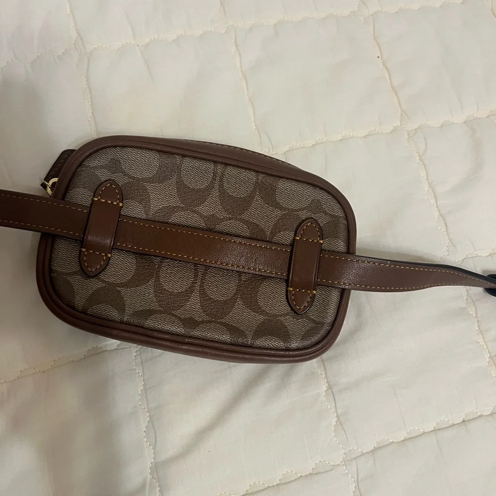 Coach x Keith Haring Waist Belt Fanny Bag - Picture 7 of 8